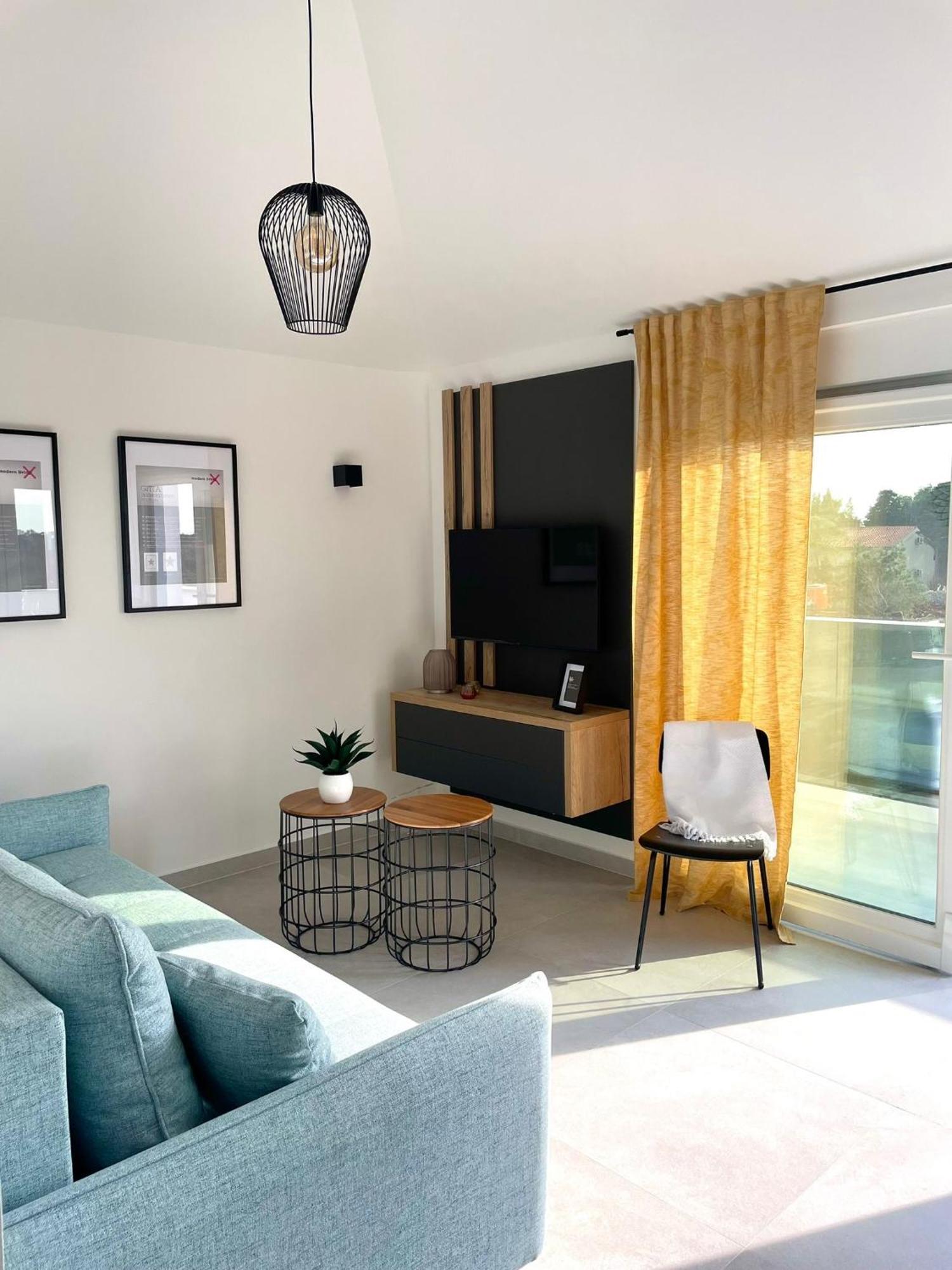 Rimac Apartments Novalja Extérieur photo