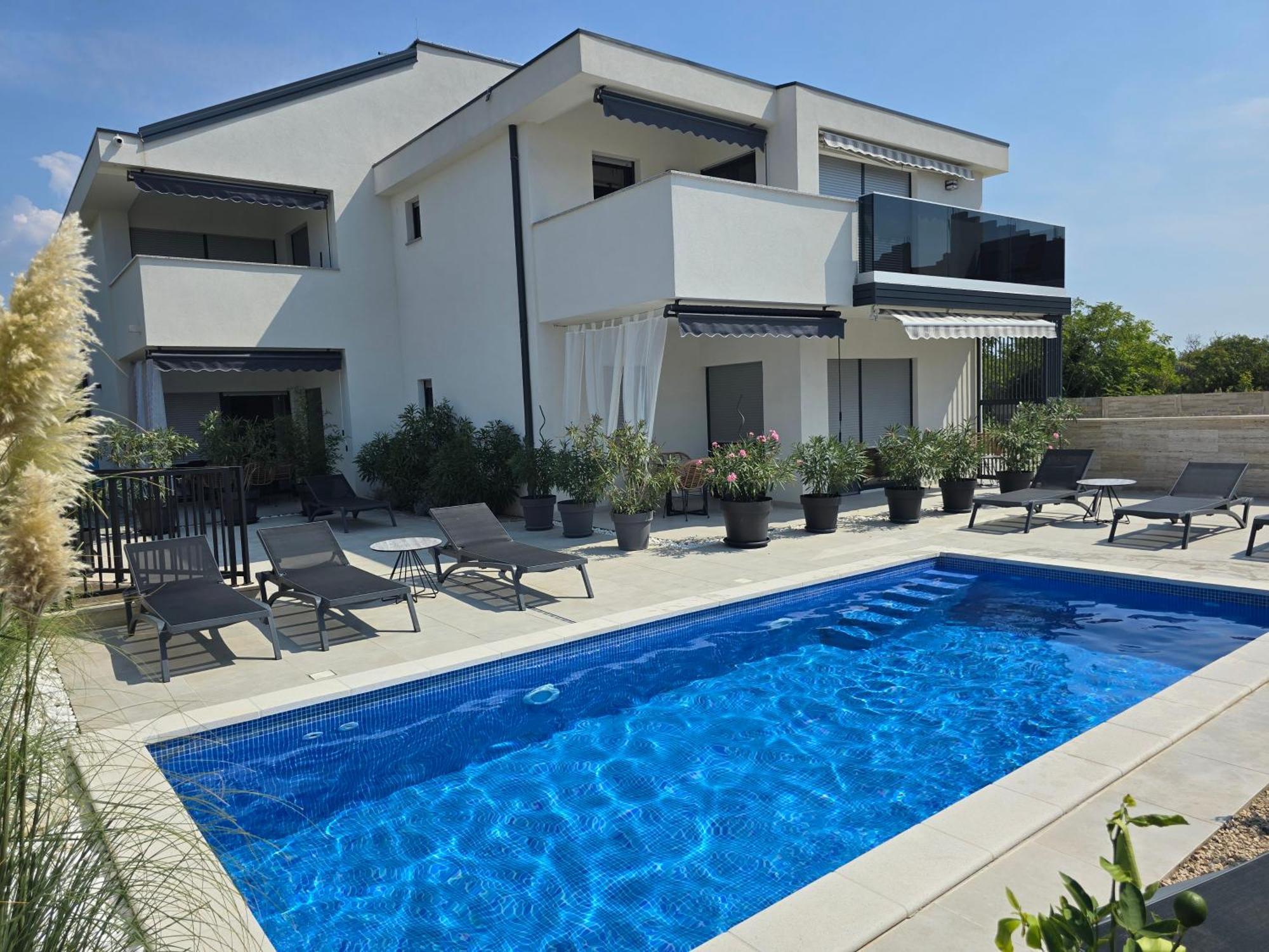 Rimac Apartments Novalja Extérieur photo